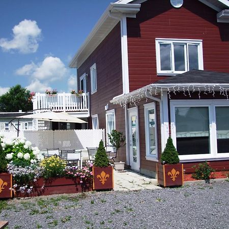 Motel Canadien Trois-Rivieres Bagian luar foto